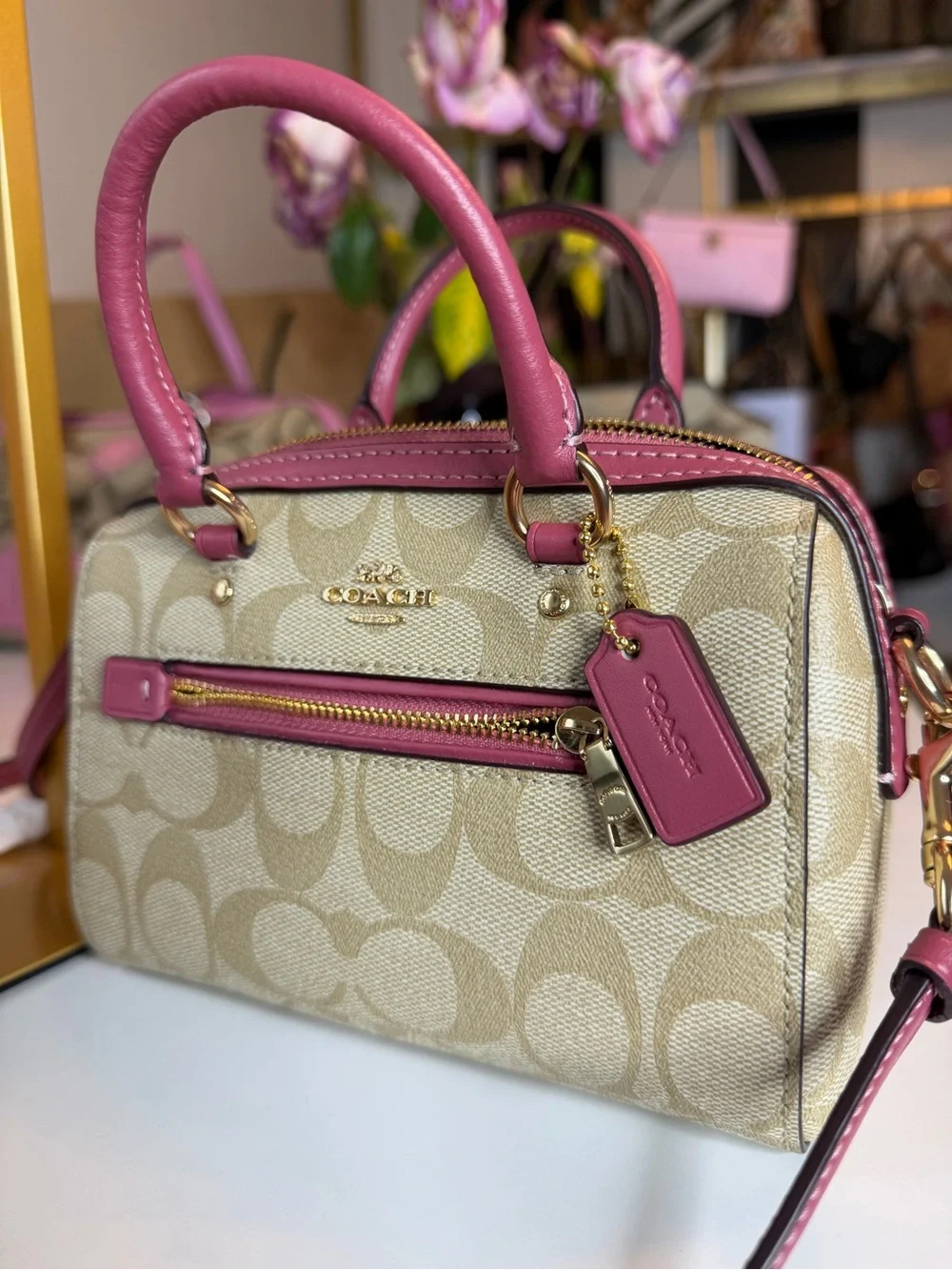 Coach 💕 mini